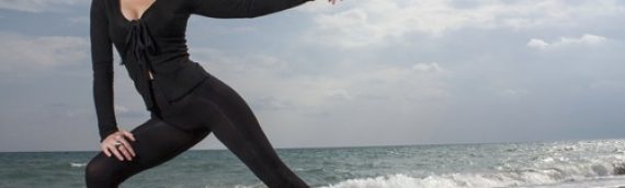 Yoga und Brustimplantate – passt das zusammen?